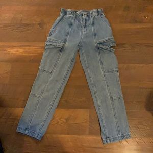 I’m selling cargo pants!!! From PacSun! Good shape